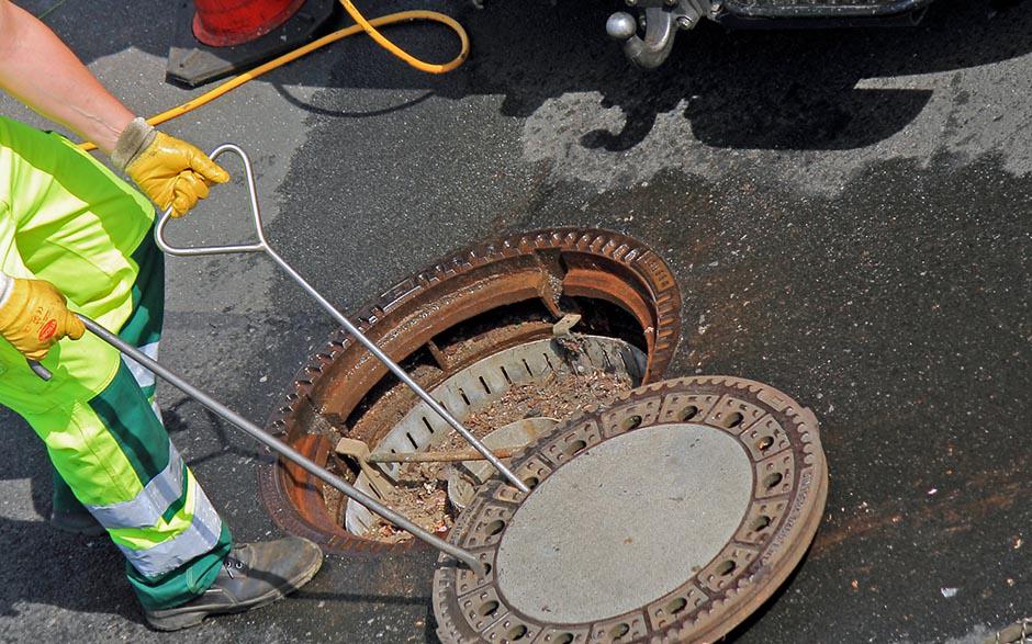 entreprise débouchage canalisation Évry